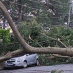 Στο σκοτάδι εκατοντάδες χιλιάδες νοικοκυριά από τους θυελλώδεις ανέμους στο Σάο Πάολο