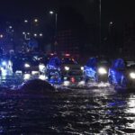 Κακοκαιρία Byron: Ακολουθούν σφοδρότερες καταιγίδες – Εκατοντάδες επιχειρήσεις για άντληση υδάτων