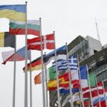 Κομισιόν: Μειώνεται η φοροδιαφυγή και το «κενό ΦΠΑ» στην Ελλάδα