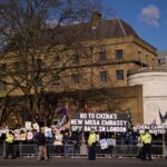 Το Λονδίνο αναβάλλει εκ νέου την απόφασή του για το κτήριο της νέας πρεσβείας της Κίνας