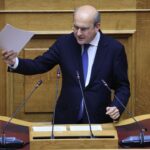 Χατζηδάκης: Επιπλέον 600 εκατ. ευρώ στους αγρότες και πρόσθετο πακέτο 160 εκατ. σε κτηνοτρόφους