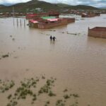 Τρεις νεκροί και οκτώ αγνοούμενοι από τις πλημμύρες στην Βολιβία