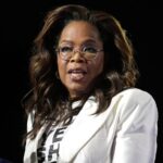 Η Όπρα Γουίνφρεϊ επαινεί την απόφαση της Αυστραλίας να απαγορεύσει τα social media για παιδιά