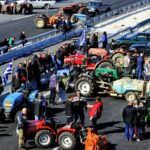 Αγρότες: Αποκαταστάθηκε η κυκλοφορία των οχημάτων στην Πατρών – Πύργου