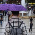 Χριστούγεννα με κακοκαιρία: Βαρομετρικό χαμηλό φέρνει βροχές και καταιγίδες παραμονή και ανήμερα