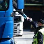 Βόρεια Μακεδονία: Έκλεισαν τα σύνορα οδηγοί φορτηγών για το νέο σύστημα εισόδου-εξόδου στην ΕΕ