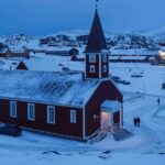 Όπλα και τρόφιμα καλούνται να αποθηκεύσουν οι κάτοικοι της Γροιλανδίας σε περίπτωση «κρίσης»