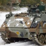 Η Αθήνα στέλνει τεθωρακισμένα οχήματα μεταφοράς προσωπικού στη Βηρυτό