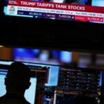 Απότομη πτώση στις μετοχές των αυτοκινητοβιομηχανιών – Συνεχίζει τις απειλές ο Τραμπ