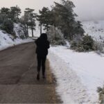 Καιρός: Παγωνιά από αύριο, πόσο πιθανό είναι να χιονίσει στην Αττική- «Θα το στρώσει δίπλα στο κύμα»