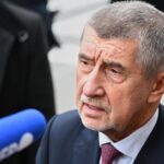 Viral ο πρωθυπουργός που αγόρασε υδρόγειο 600 ευρώ για να δει που βρίσκεται η… Γροιλανδία