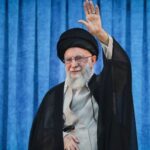 Ιράν: Στην αντεπίθεση περνά το θεοκρατικό καθεστώς – Βγάζει χιλιάδες υποστηρικτές του στους δρόμους