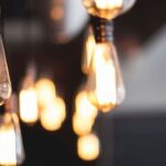 Πότε αλλάζουν οι χρεώσεις στο ρεύμα – Τι προβλέπει η απόφαση της ΡΑΑΕΥ