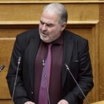 «Απαράδεκτο»: Καταδικάζει ο Κακλαμάνης την αναφορά του βουλευτή Βαλτογιάννη στη Χούντα