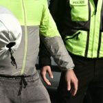 Πάνω από 800 πρόστιμα σε οδηγούς που δεν φορούσαν κράνος – Τα 151 αφορούσαν επιβάτες σε πατίνια