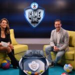 Ο Δημήτρης Μακαλιάς σκίζει το σενάριο και μετατρέπει το GAME TIME σε stand-up show