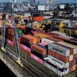 Γερμανία: Δραματική μείωση των γερμανικών εξαγωγών προς τις ΗΠΑ