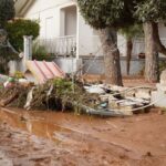Αυτοψίες στις περιοχές που επλήγησαν από την κακοκαιρία – Μάχη με τόνους λάσπης και φερτά υλικά