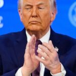 Πυρά Τραμπ κατά New York Times για δυσμενή δημοσκόπηση-Στο στόχαστρο και ο πρώην ειδικός εισαγγελέας