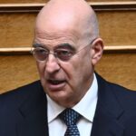 Δένδιας: Δεν θα υπάρξουν μειώσεις παρά μόνο αυξήσεις στα εφάπαξ των στρατιωτικών