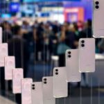 Από την Πρωτοχρονιά του 1993 σε αυτή του 2026 – Η τελευταία αναλογική ευχή πριν όλα γίνουν ψηφιακά