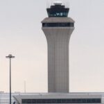 Αυτοκίνητο προσέκρουσε σε γκισέ εισιτηρίων στο αεροδρόμιο του Ντιτρόιτ – Έξι τραυματίες (Βίντεο)