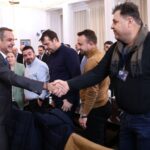 Αγρότες: Η πρώτη συνάντηση, τα «δώρα» Μητσοτάκη και η επιμονή των «σκληρών»