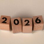 Οι αργίες του 2026: Τα τριήμερα που χάνονται λόγω Σαββάτου – Πότε «πέφτει» τετραήμερο