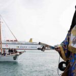 Με λαμπρότητα τα Θεοφάνεια στο Ηράκλειο – Δεκάδες άτομα έπεσαν στο λιμάνι για να πιάσουν τον σταυρό