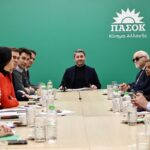 Εντείνονται οι τριβές στο ΠΑΣΟΚ για τις μετεκλογικές συνεργασίες ενόψει του συνεδρίου
