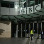 BBC: Ο Ρόντρι Τάφραν Ντέιβις αναλαμβάνει προσωρινός γενικός διευθυντής