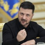 Ο Ζελένσκι απαντά στην πρόσκληση Πούτιν για συνάντηση στη Μόσχα: «Έλα στο Κίεβο, αν τολμάς»