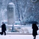 Γαλλία: Σαρωτικό το πέρασμα της κακοκαιρίας Γκορέτι – Οι άνεμοι ξεπέρασαν τα 200 χλμ. σε ταχύτητα