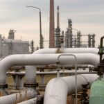 Ρωσία: Μειώθηκαν τα έσοδα του κρατικού προϋπολογισμού από τις πωλήσεις πετρελαίου και φυσικού αερίου