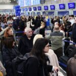 Αποκαθίσταται το πρόβλημα στα αεροδρόμια μετά το μπλακ άουτ – Περισσότερες πτήσεις ανά ώρα