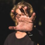 Ελευσίνα: Μαθητές επιτέθηκαν σε 11χρονο – Του έσπασαν το χέρι