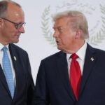 Στον αέρα η συνάντηση Τραμπ – Μερτς στο Νταβός λόγω της καθυστερημένης άφιξης του προέδρου των ΗΠΑ