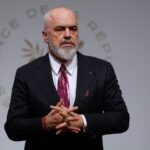 Ράμα: «Οι Έλληνες νομίζουν ότι είναι απόγονοι του Πλάτωνα και του Αριστοτέλη, αλλά δεν είναι»