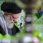 Ιράν: Δημόσια εμφάνιση Χαμενεΐ μετά τις φήμες ότι κρύβεται σε υπόγειο καταφύγιο στην Τεχεράνη