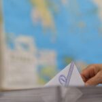 Δημοσκόπηση Interview:Προβάδισμα ΝΔ με 26,9% –  Πώς κρίνουν οι πολίτες τα κόμματα Καρυστιανού-Τσίπρα