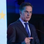 Συζητήσαμε για τις ρωσικές επιθέσεις και τα ενεργειακά προβλήματα με τον Ζελένσκι, δήλωσε ο Ρούτε