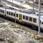 Αμαξοστοιχία που εκτελούσε το δρομολόγιο Αθήνα – Χαλκίδα ακινητοποιήθηκε στη Δεκέλεια