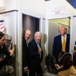 Προσγειώθηκε στην Ελβετία το αεροπλάνο του Τραμπ για το Παγκόσμιο Οικονομικό Φόρουμ του Νταβός