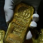 Ράλι χωρίς φρένα για τον χρυσό – Ξεπέρασε τις 4.800 δολάρια