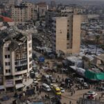 Ισραηλινά πυρά στη Γάζα: Παιδιά και δημοσιογράφοι μεταξύ των θυμάτων