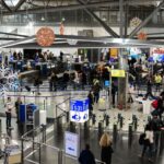 Τουρισμός: Χρονιά των ρεκόρ το 2025 για αεροδρόμια και κρουαζιέρα – Οι προβλέψεις για το 2026