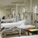 Κρήτη: Στην ΜΕΘ γυναίκα που έπεσε από μπαλκόνι στο Ηράκλειο