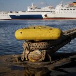 Δεμένα τα πλοία στα περισσότερα λιμάνια λόγω ανέμων – Κανονικά οι απόπλοι από Πειραιά για Κρήτη