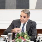 Μαρινάκης: Στις 13:00 τη Δευτέρα το «ραντεβού» Μητσοτάκη με αγρότες