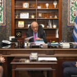 Παραδόθηκε στον Νικ. Κακλαμάνη το πόρισμα της Εξεταστικής για τον ΟΠΕΚΕΠΕ